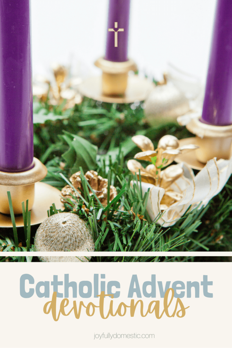 closeup image of catholic advent wreath