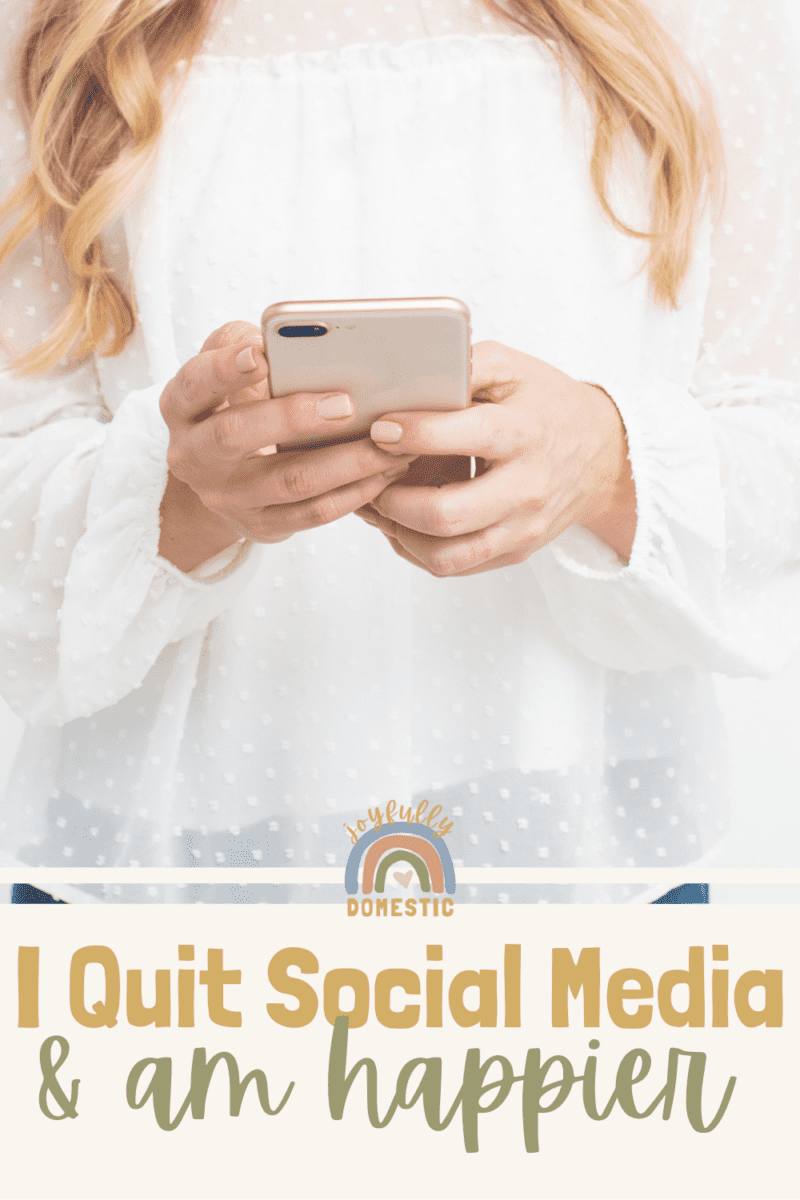 why-you-should-quit-social-media-right-now-mtl-blog